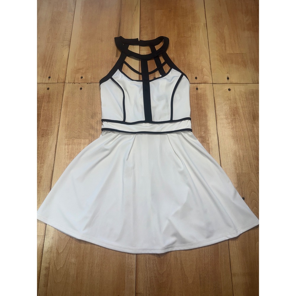 Drimmaks Black‎ and White Strappy Halter Fit Flare Dress Size S